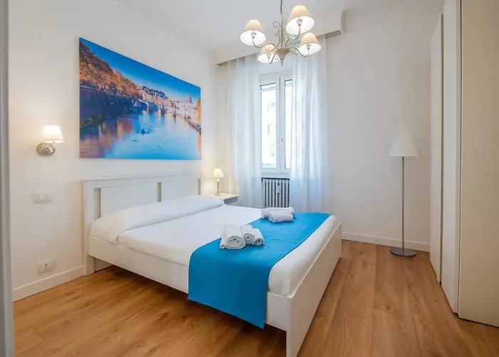 Benny Gold - Elegant Apartment Right Next To The Metro